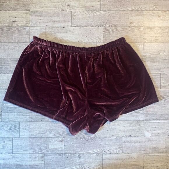 VS Pink, Retro, Burgundy/Wine, Velvet, Lounge/Sleep Shorts - Picture 5 of 11